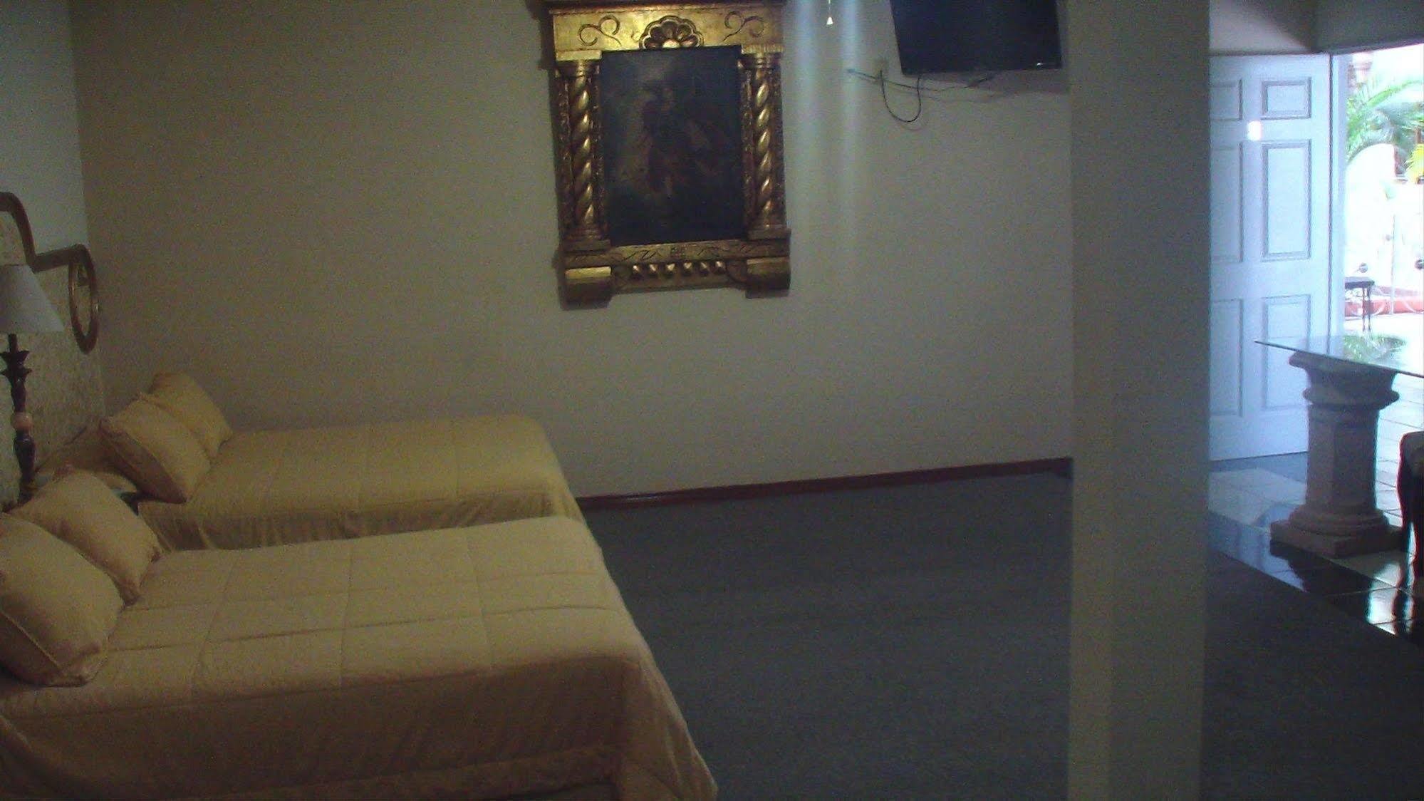 Hotel Gya Express Aguascalientes Zewnętrze zdjęcie